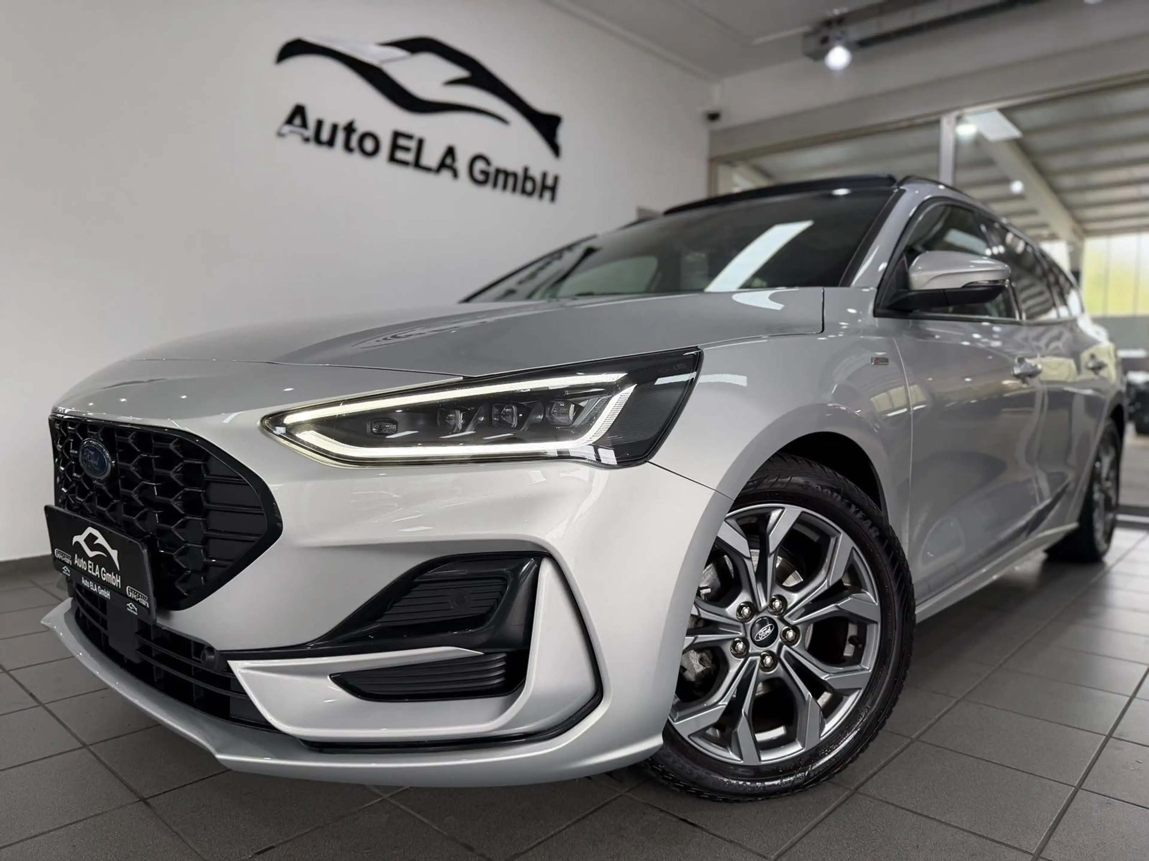 Ford Focus Turnier ST-Line XAutomatik|Pano|AHK|Kam. — photo 3
