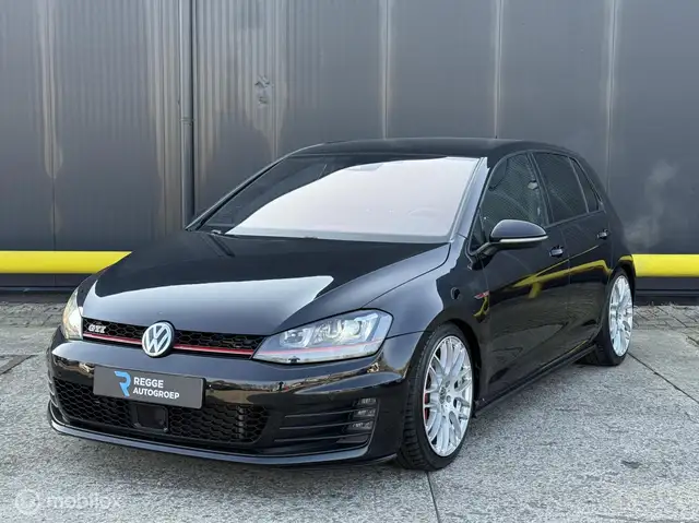 2014 Volkswagen Golf in Black for sale
