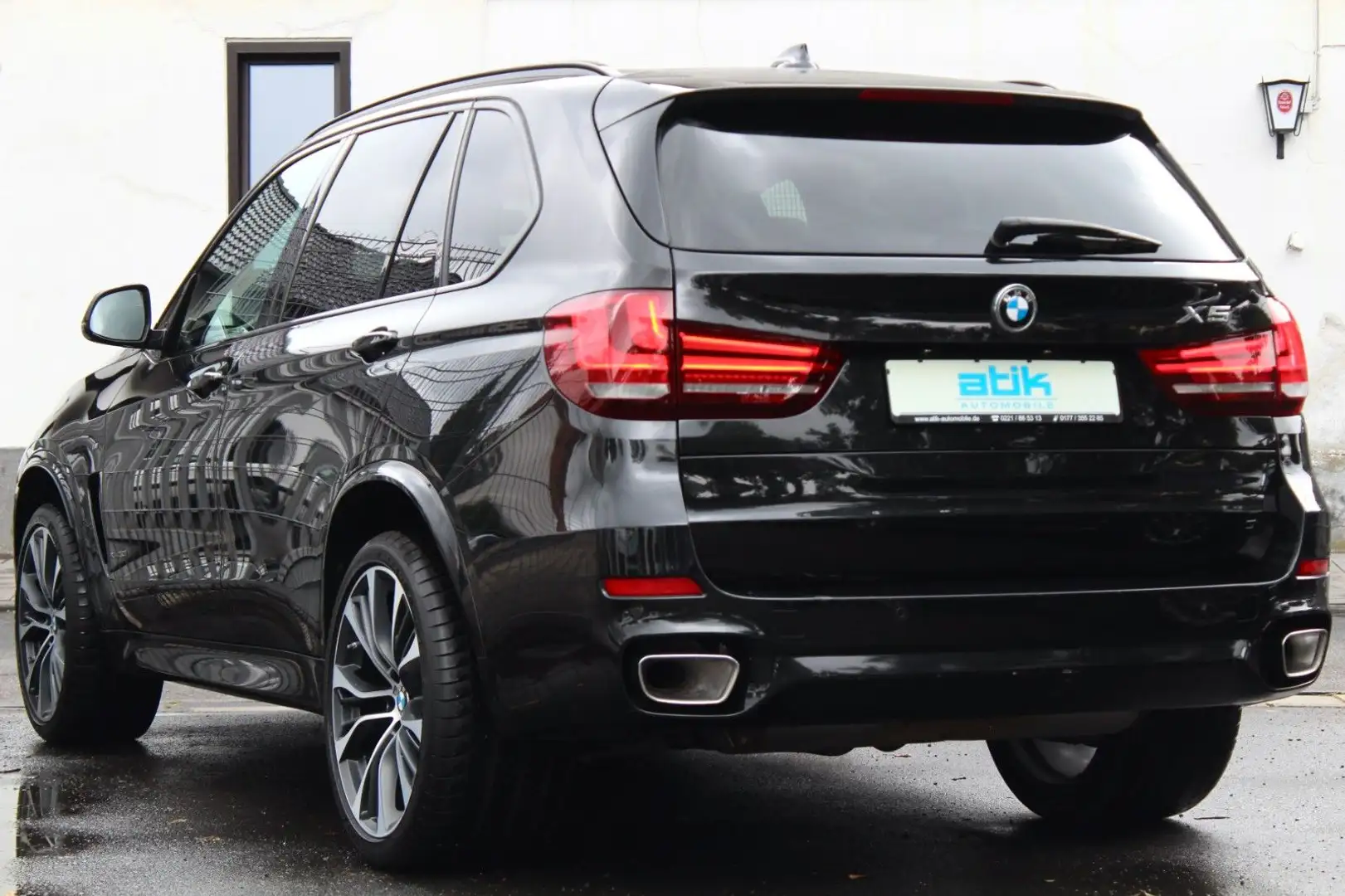 BMW X5 1.HAND! xDrive50i M-SPORT 21'' BMW-SCHECKHEFT Schwarz - 2