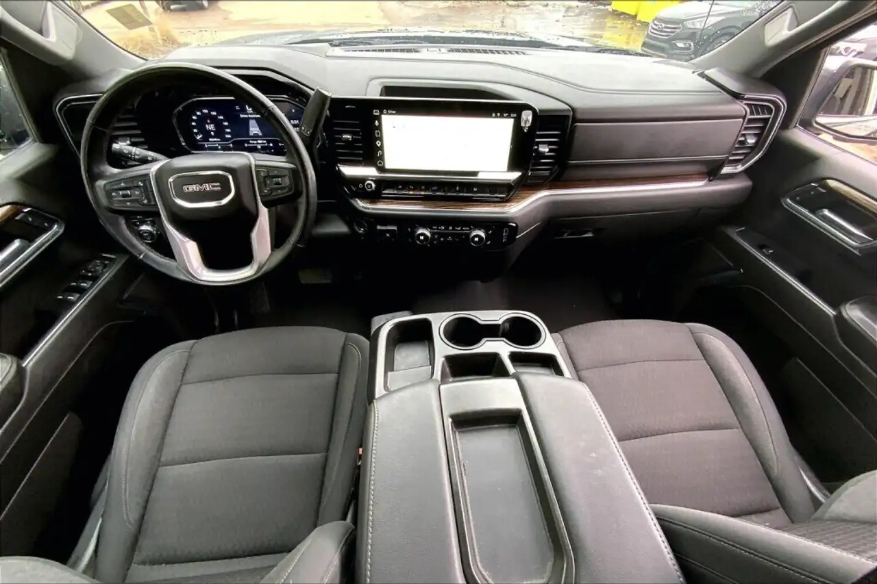 GMC Sierra 1500 снимка GMC Sierra 1500
