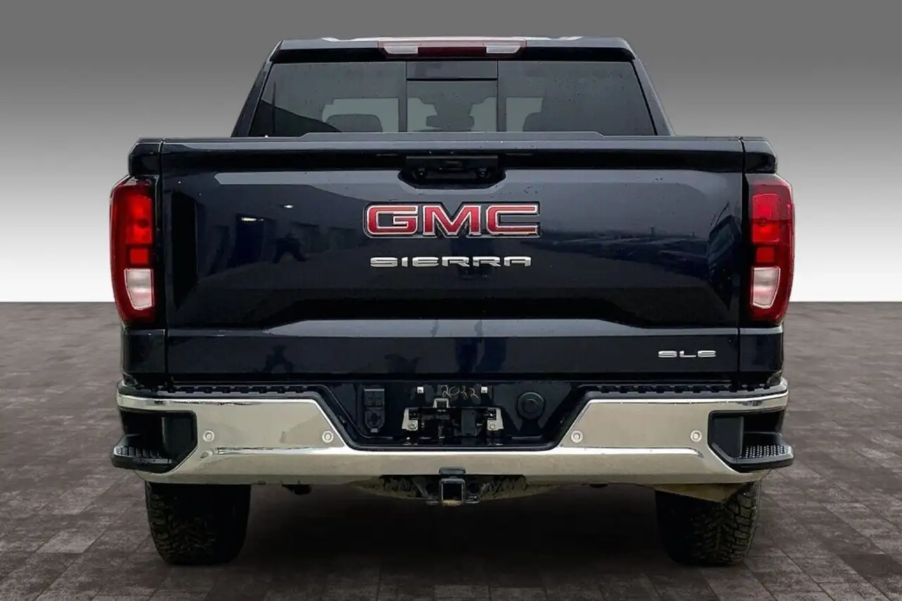GMC Sierra 1500 снимка GMC Sierra 1500