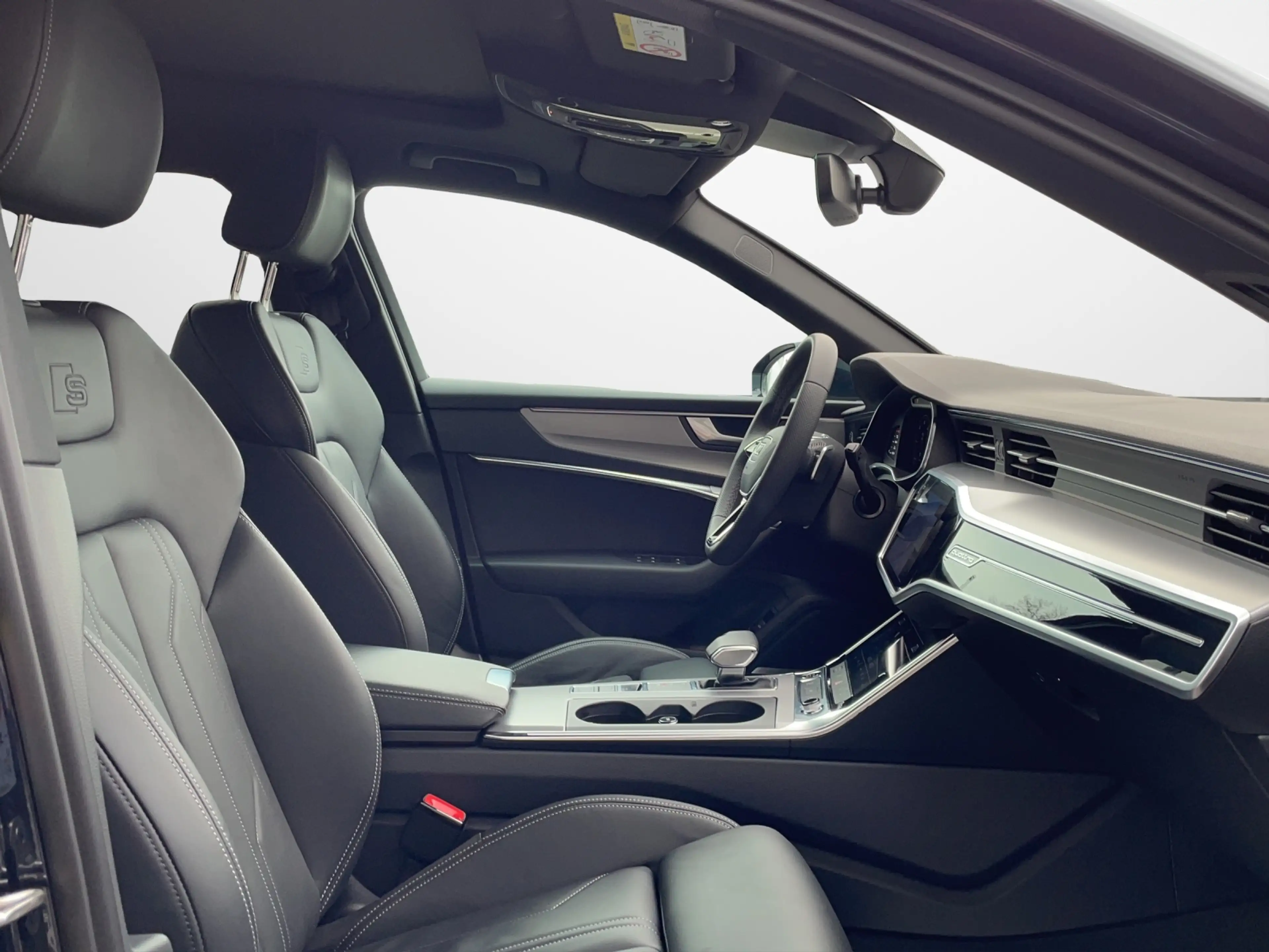 Audi A6 Avant 40 TDI S tronic quattro s line sport — photo 13