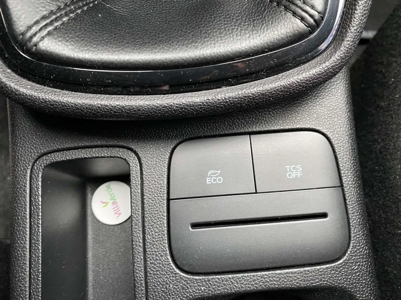Ford Fiesta 5 portes — photo 23