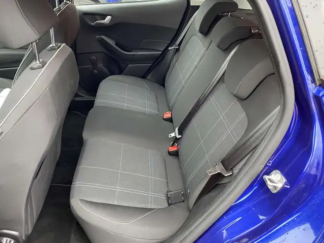 Ford Fiesta view 11