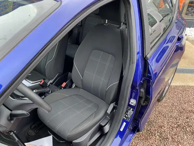 Ford Fiesta view 13