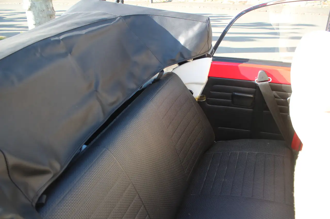 Volkswagen Käfer 1303 Cabriolet 98500 km Bestzustand immer in D., foto 11