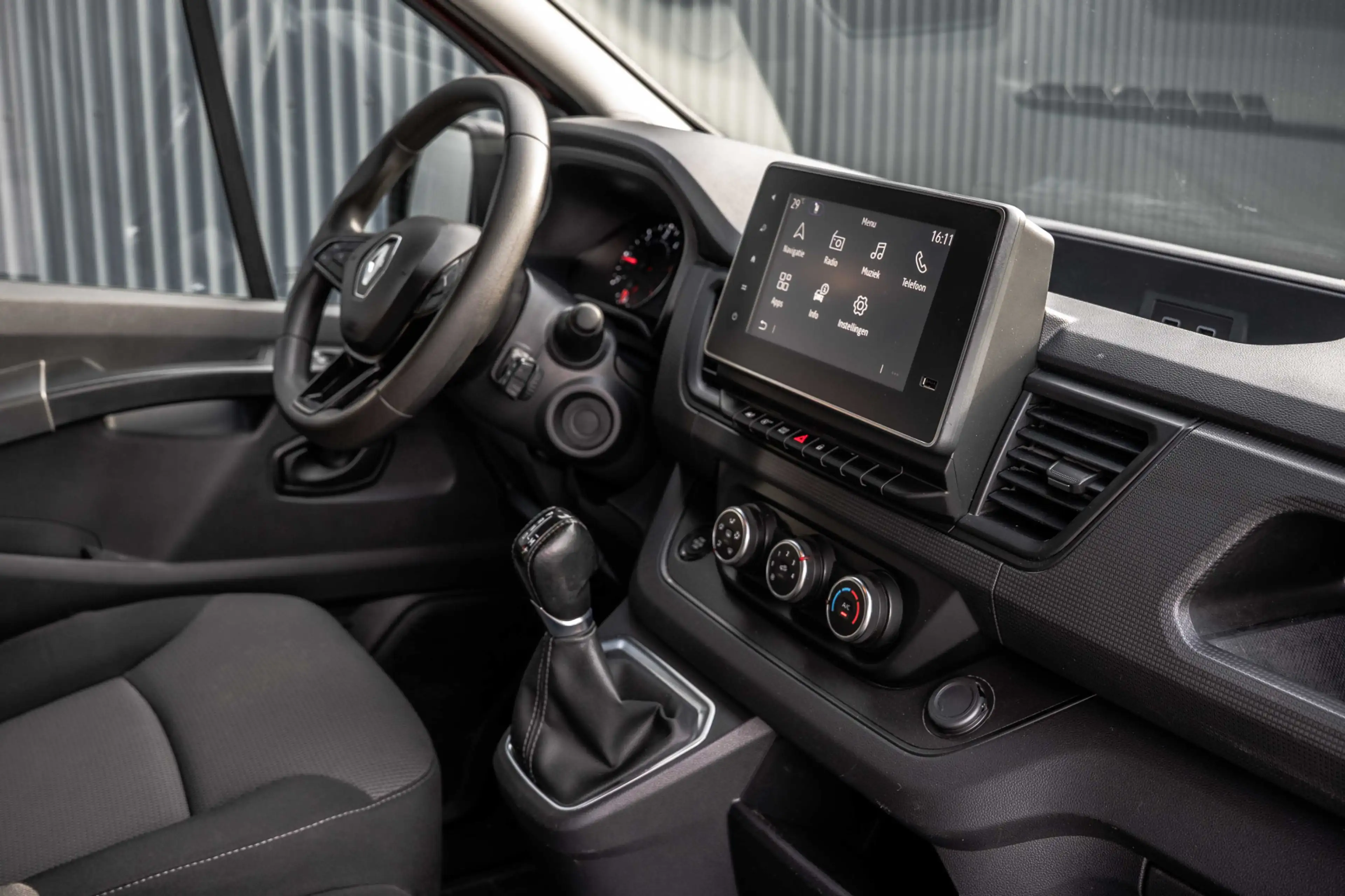 Renault Trafic 2.0 dCi 150 L2H1 | Automaat | 5-Zits | 150 PK | Ca — photo 2