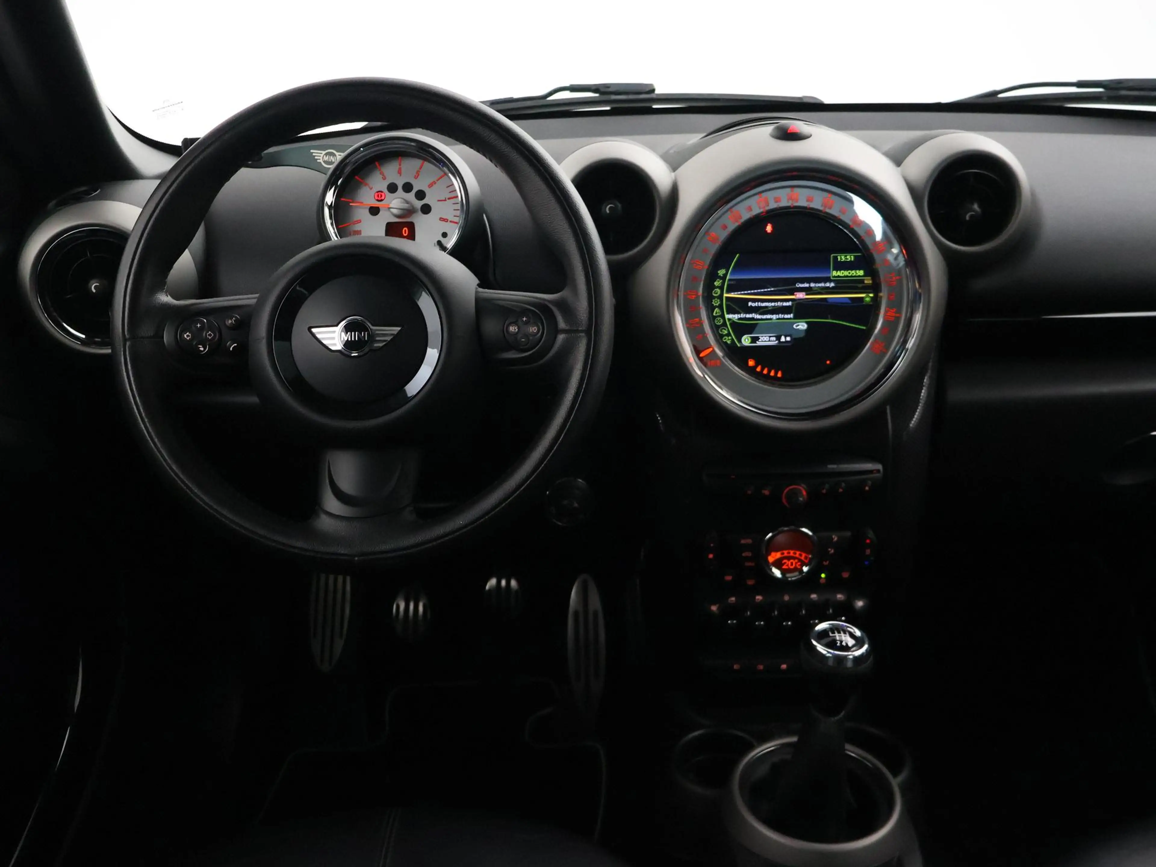 MINI Cooper S Countryman 1.6 184 PK ALL4 CHILI + HARMAN KARDON | PANORAMA | — photo 3