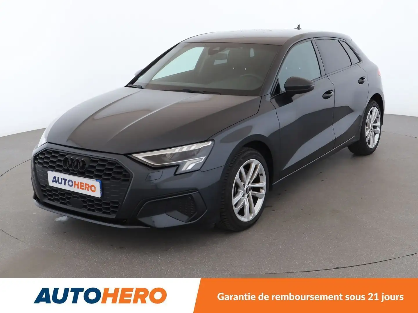 Audi A3 Sportback 35 TFSI mHEV Design S Tronic 7 Gris - 1