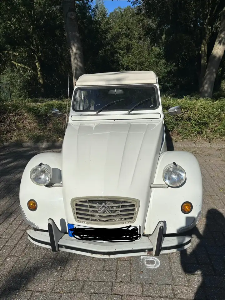 Citroen 2CV, foto 1