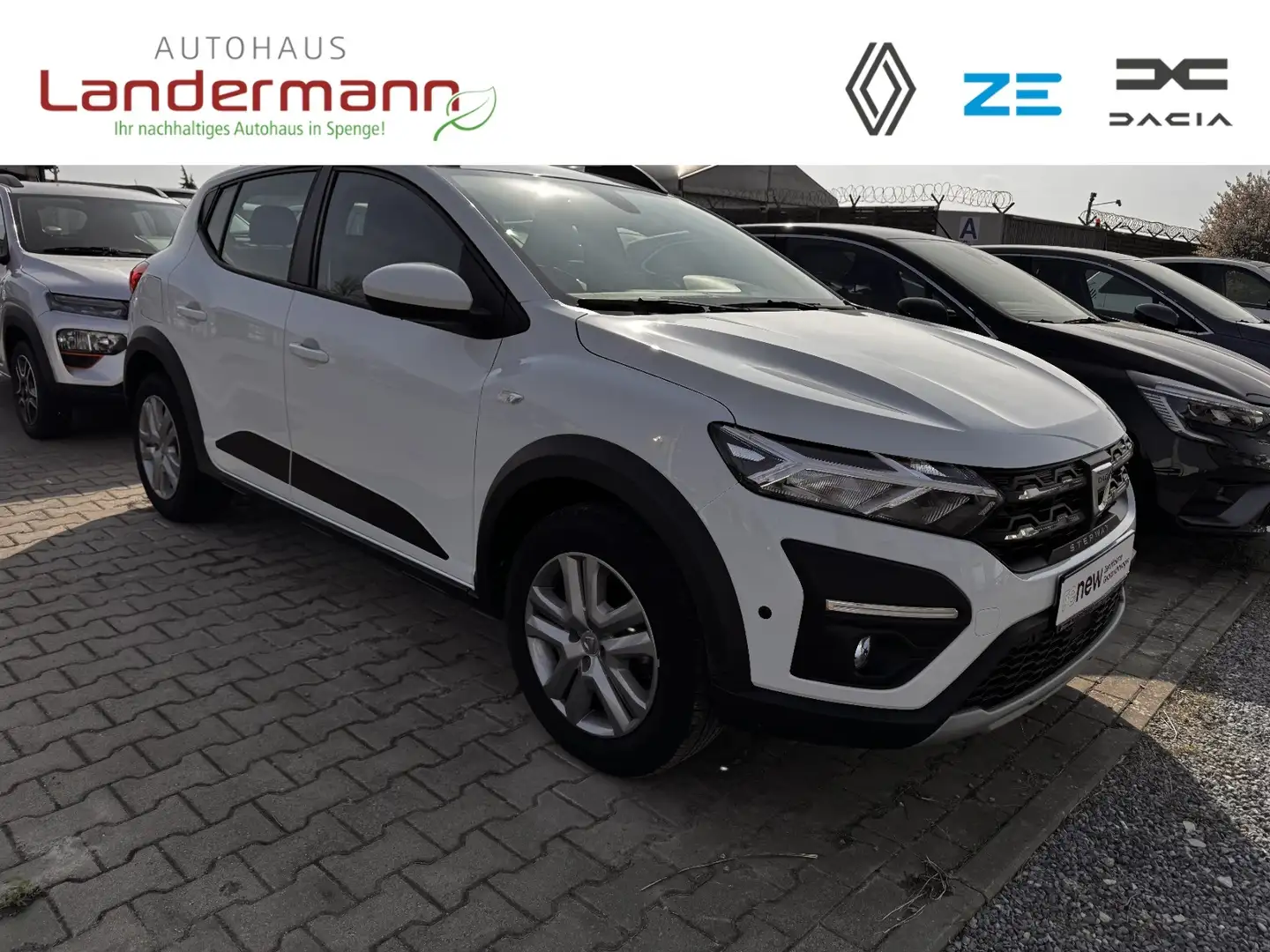 Dacia Sandero Stepway Comfort TCe 90 CVT (MY2021) Weiß - 1