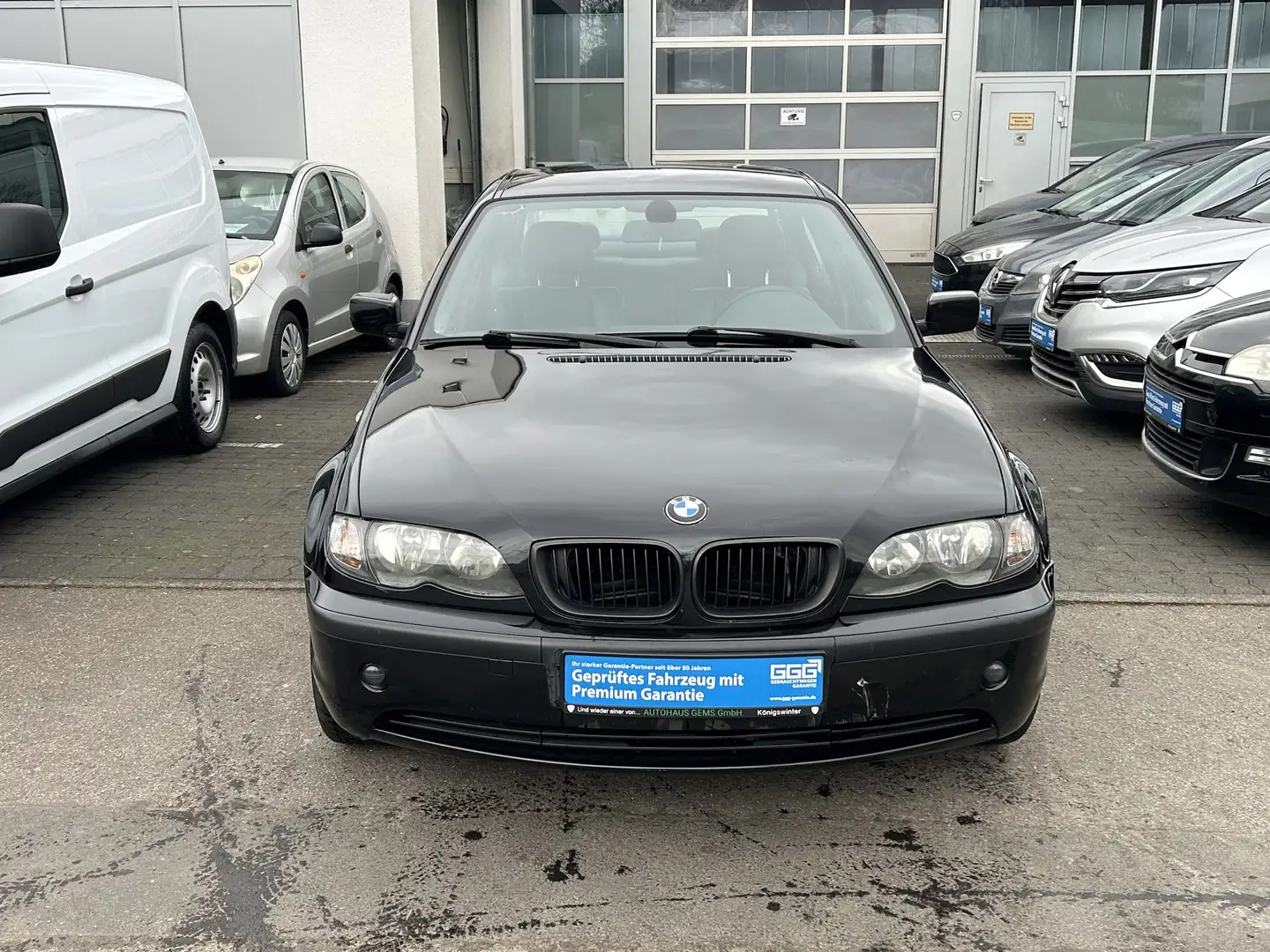 BMW 318 i Edition Lifestyle SHZ Leder Noir - 2