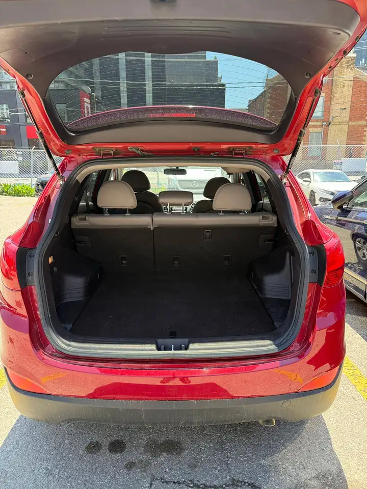 Hyundai TUCSON photo Hyundai TUCSON