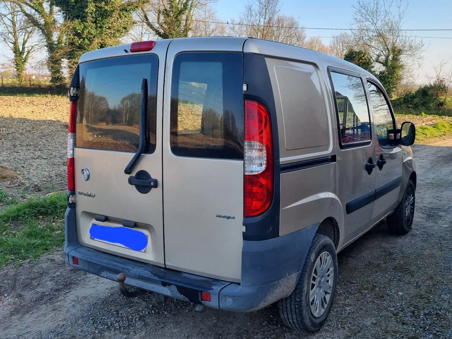 Fiat Doblo Doblo Cargo lichte vracht Trekhaak Золотий - 2