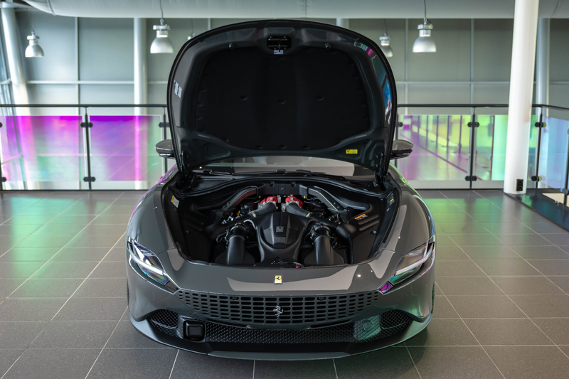 Ferrari Roma Spider 3.9 V8 — photo 9