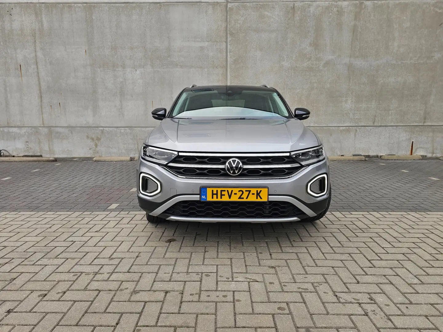 Volkswagen T-Roc T-Roc 1.5 TSI DSG Style / Panoramadak / Virtual co Zilver - 1