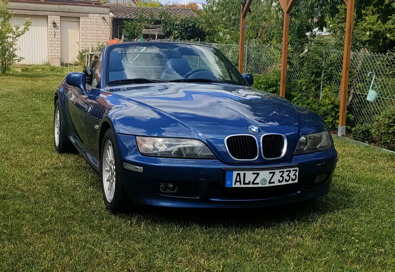 BMW Z3 Roadster 1.9i, foto 1