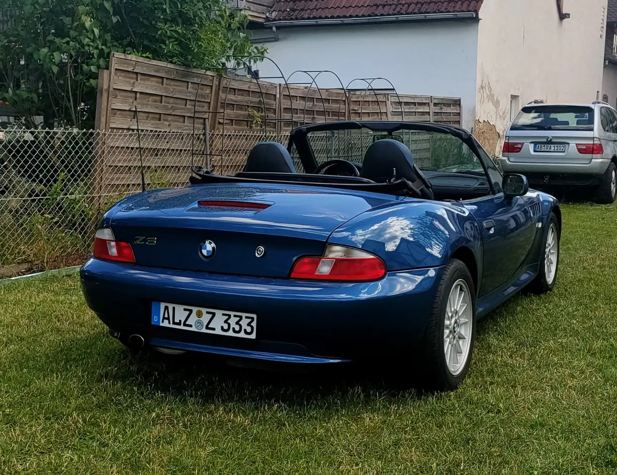 BMW Z3 Roadster 1.9i, foto 2