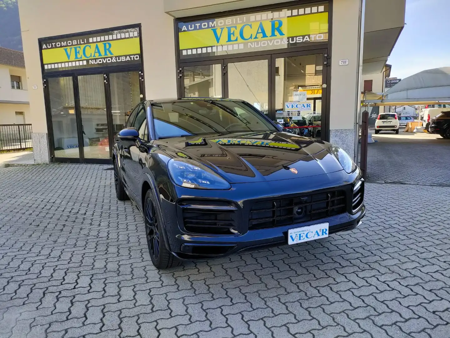 Porsche Cayenne GTS coupe 4.0 tiptronic Unico Proprietar IVA ESP Zwart - 1