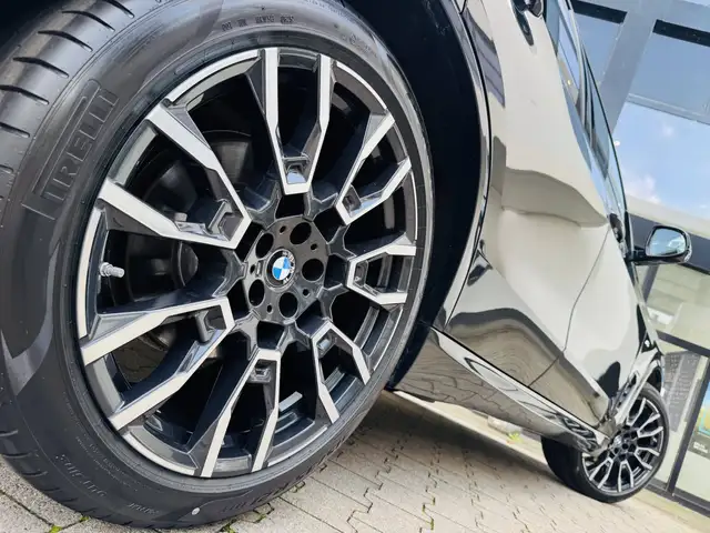 BMW X5 X5 view 3