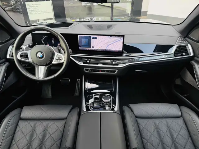 BMW X5 X5 view 4