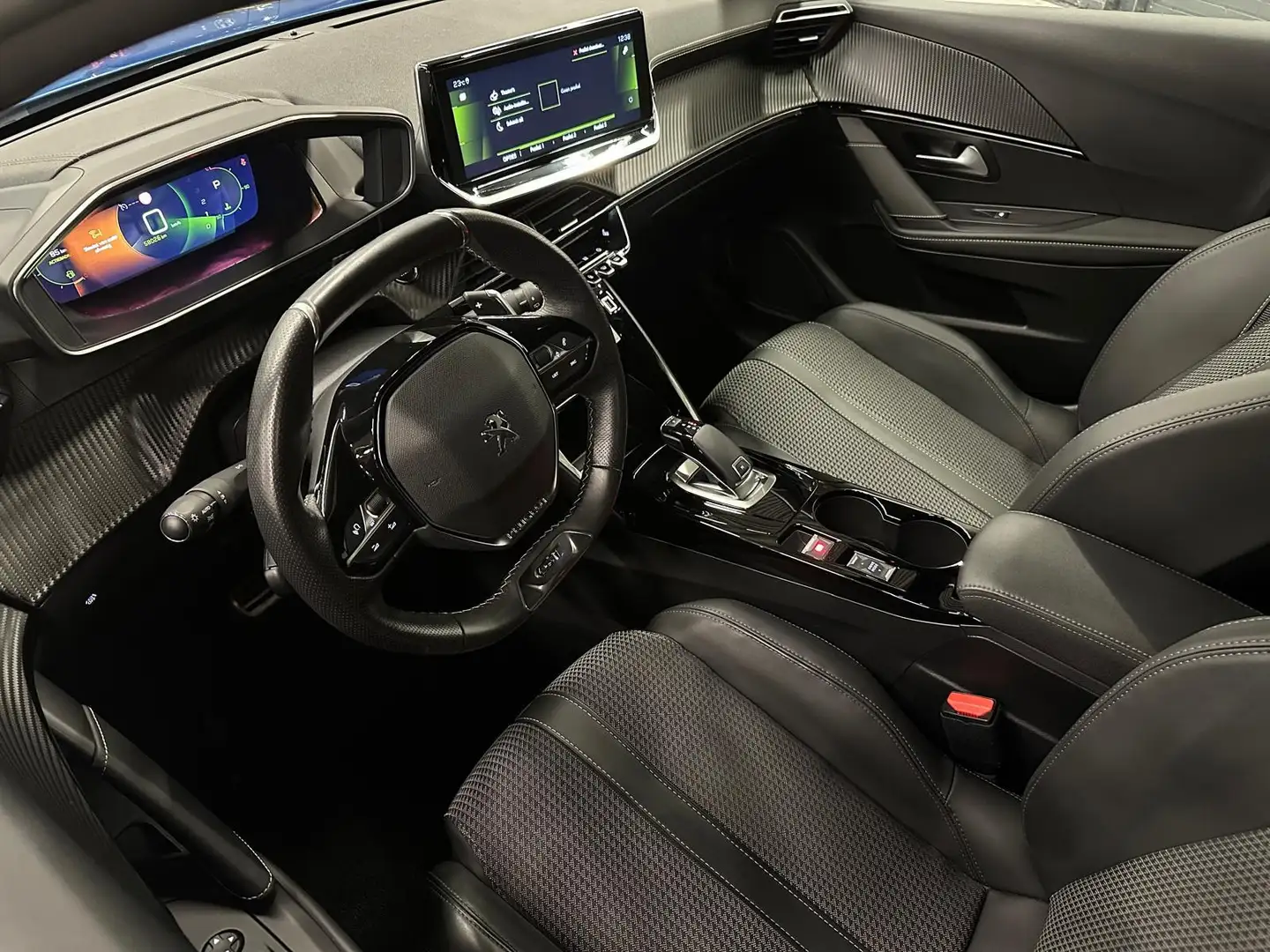 Peugeot 208 1.2 PureTech GT-line 130 PK / Virtual / CarPlay / Blauw - 2