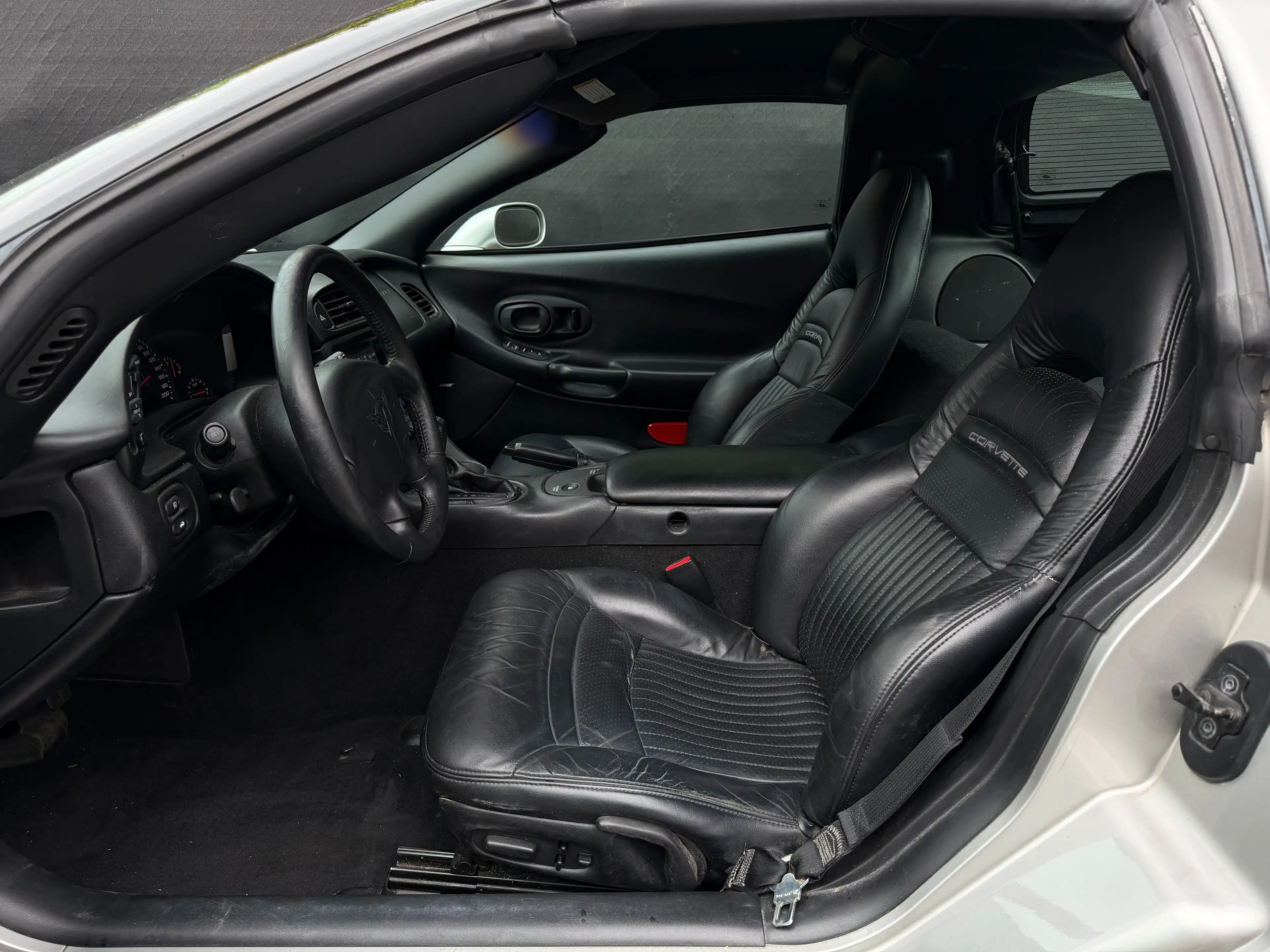 Chevrolet Corvette C5 — photo 12