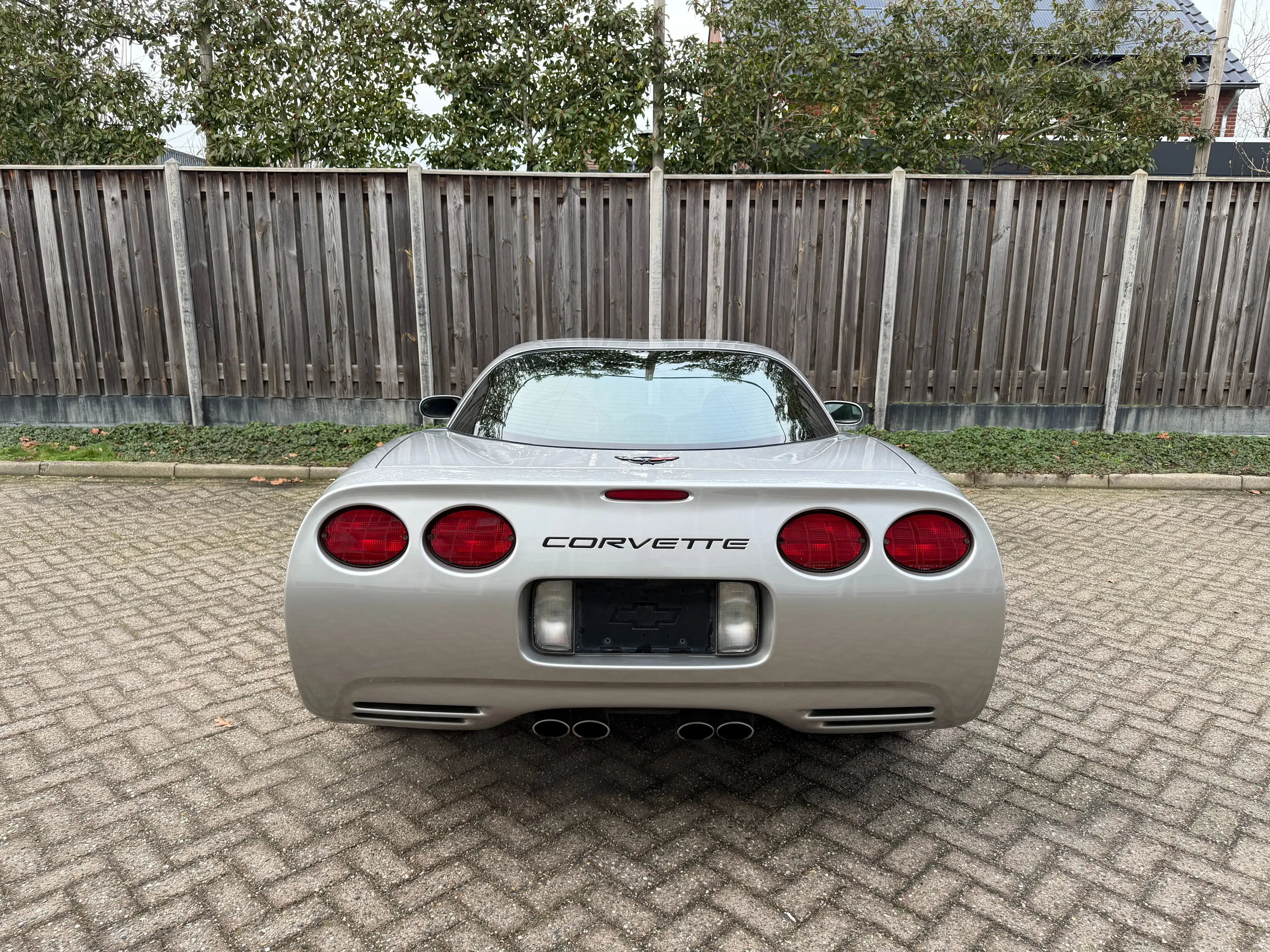 Chevrolet Corvette C5 — photo 11