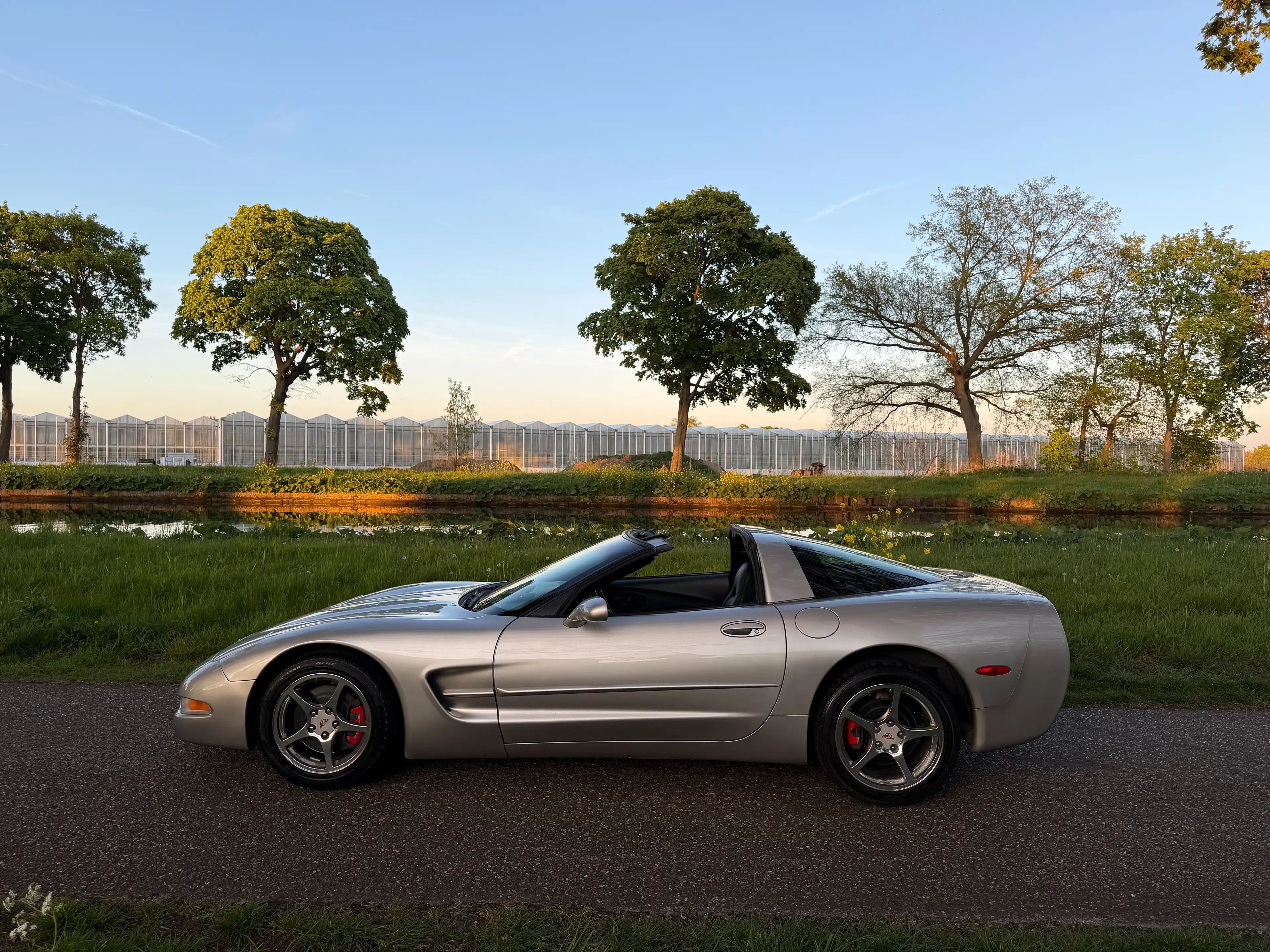 Chevrolet Corvette C5 — photo 2