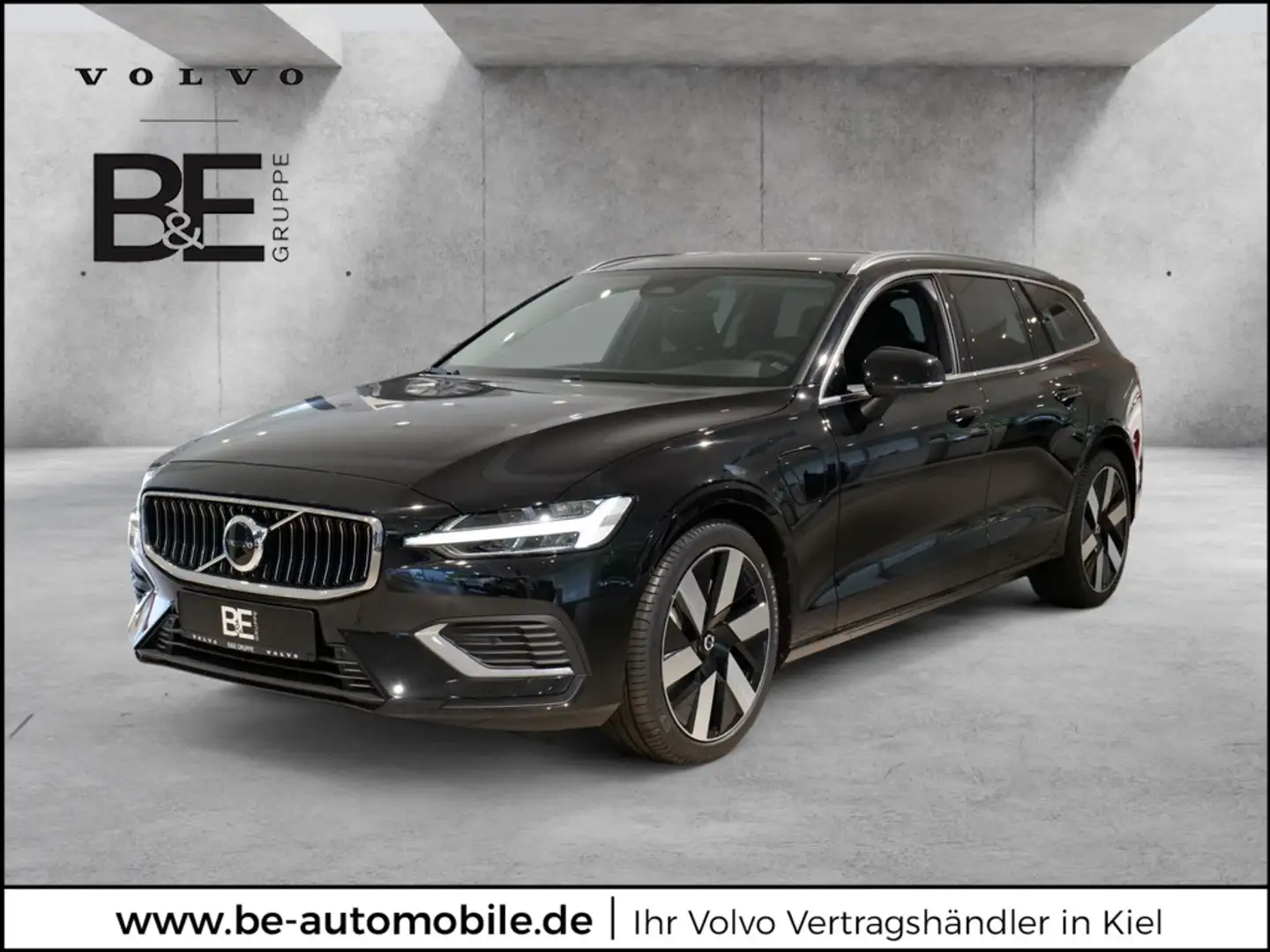 Volvo V60 Kombi T6 Core Recharge AWD STANDHZ LED Schwarz - 1