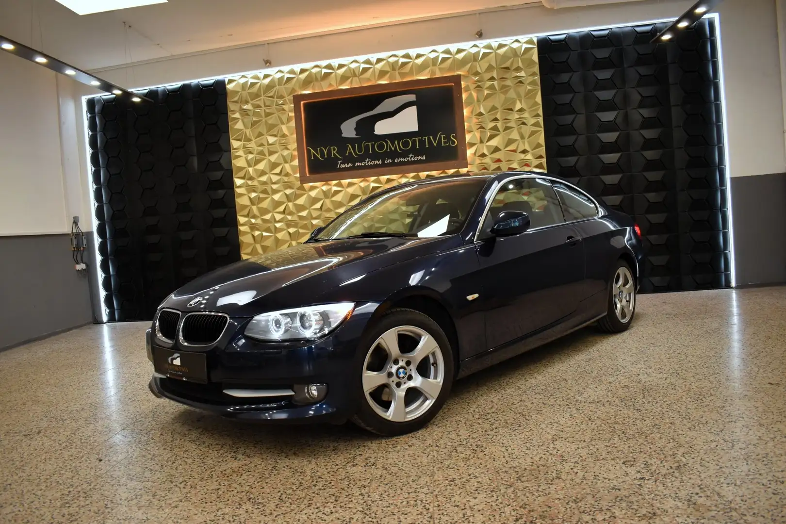 BMW 320 d xDrive Coupé LCI, COMFORT PAKET, XENON, PDC Blau - 1