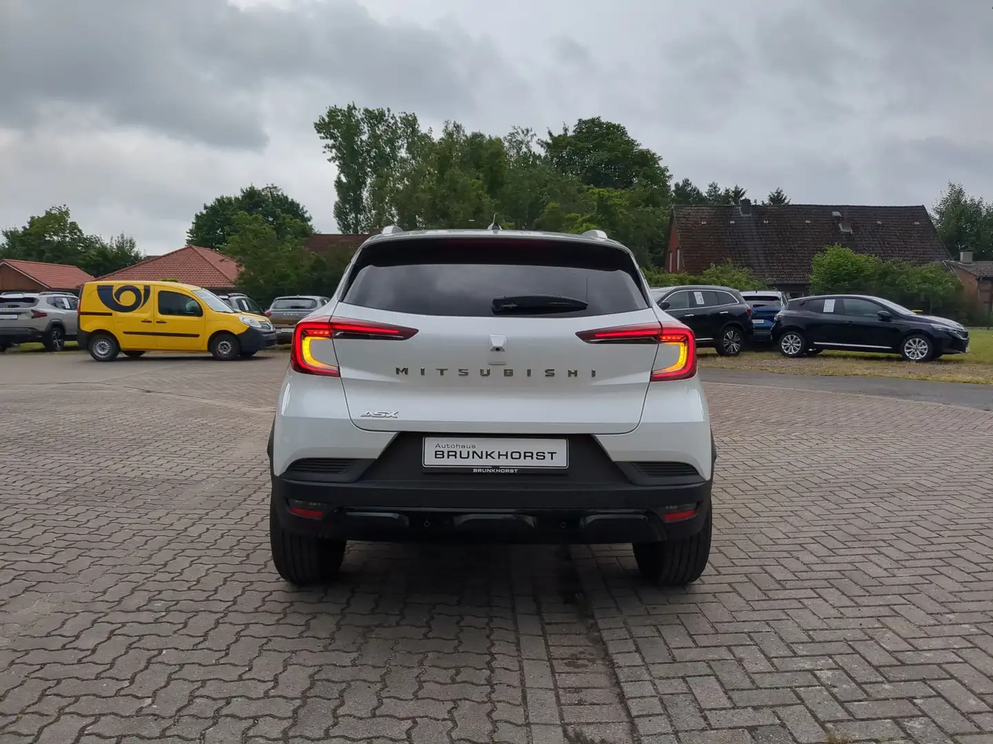Mitsubishi ASX 1.3 Plus AT, BI-LED SHZ RFK Blanc - 2