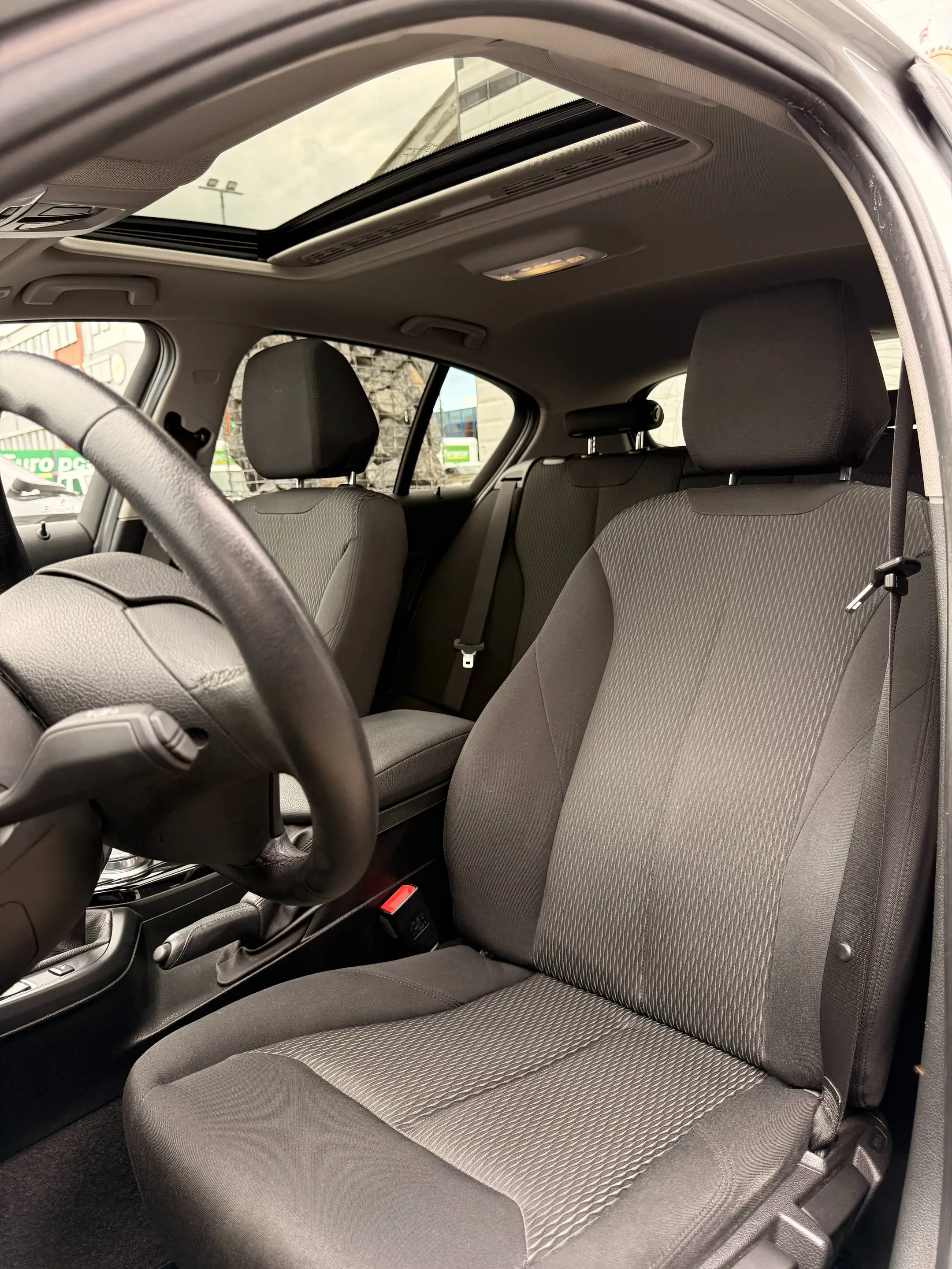 BMW 118 118 i Advantage| Finanzierung ab 249€| Schiebedach| TÜV & Service — photo 12