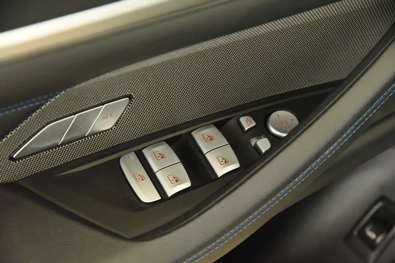 BMW i4 eDrive35 M Sport AHK DrivAssPro Glasdach H&K, миниатюра 18