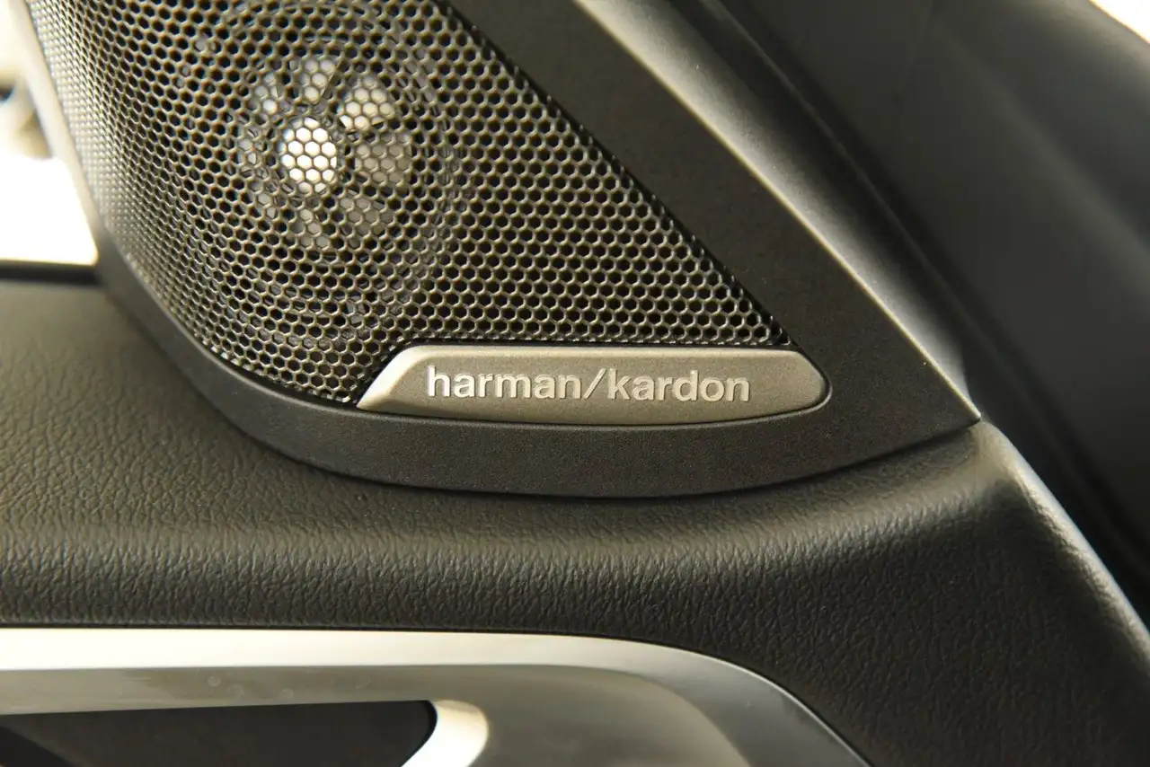BMW i4 eDrive35 M Sport AHK DrivAssPro Glasdach H&K, миниатюра 20