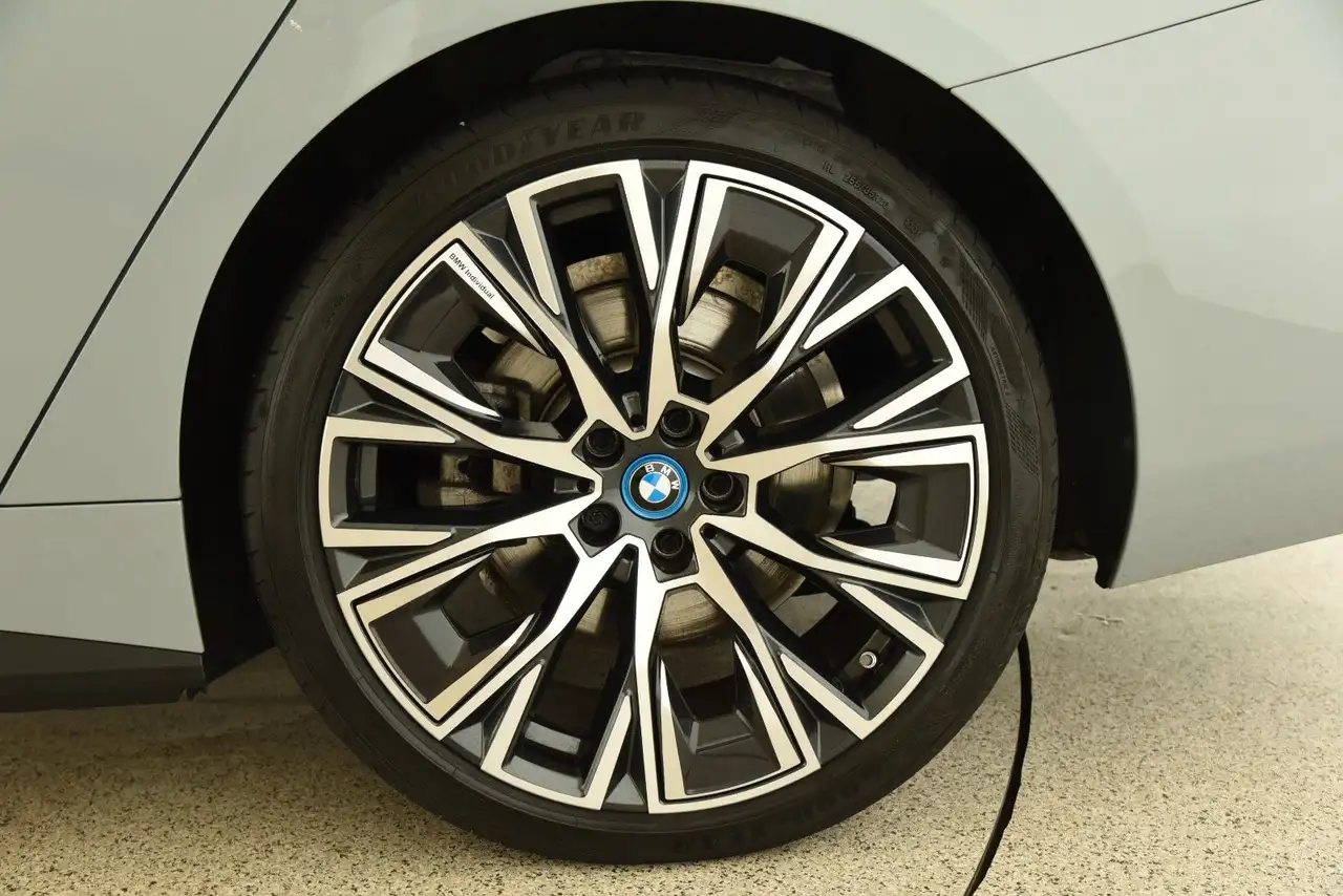 BMW i4 eDrive35 M Sport AHK DrivAssPro Glasdach H&K, миниатюра 21
