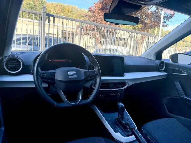 Seat Arona view 8