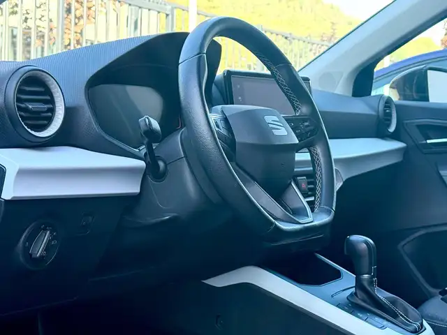 Seat Arona view 10