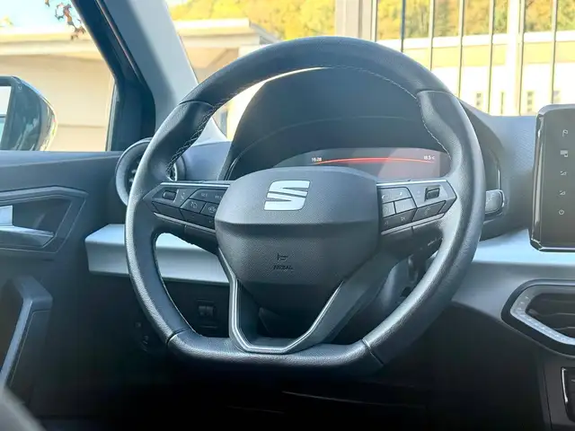 Seat Arona view 14