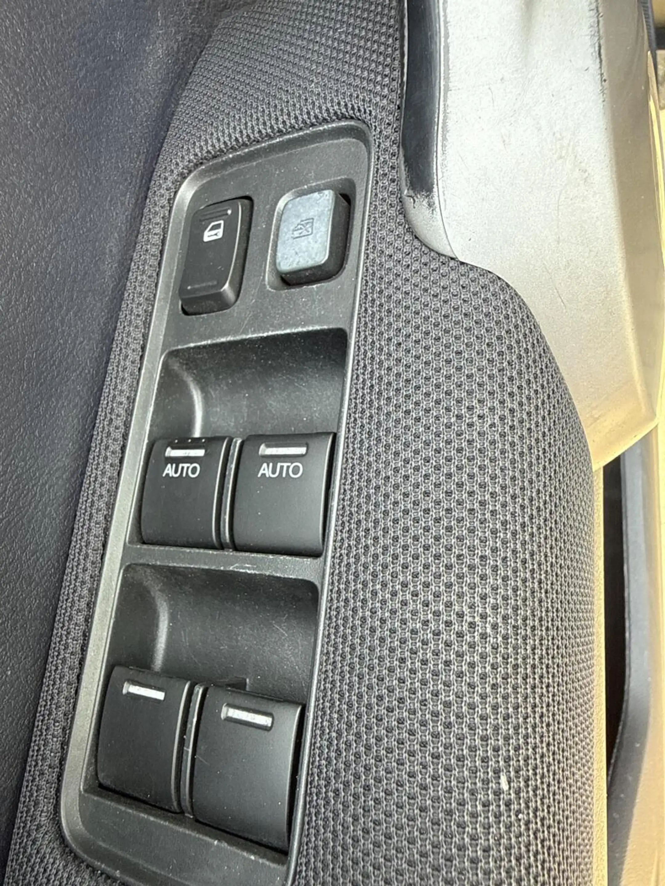 Honda CR-V 2.0i Elegance, climatronic, cruisecontrol, trekhaa — photo 14