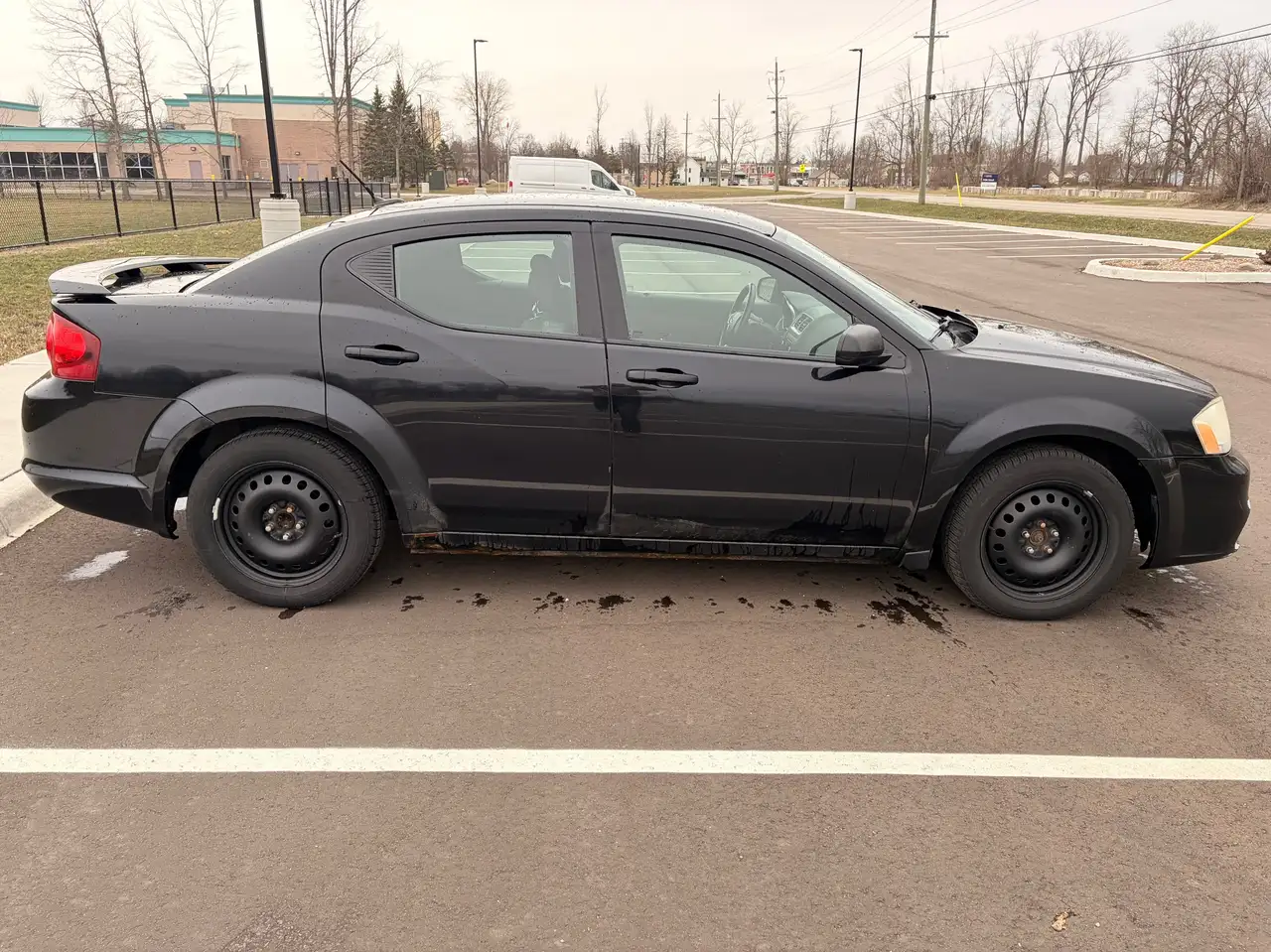Dodge Avenger снимка Dodge Avenger