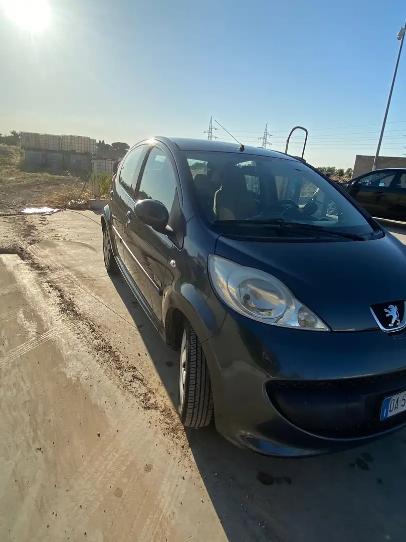 Peugeot 107 107 2005 5p 1.0 12v Sweet Years Beige - 1