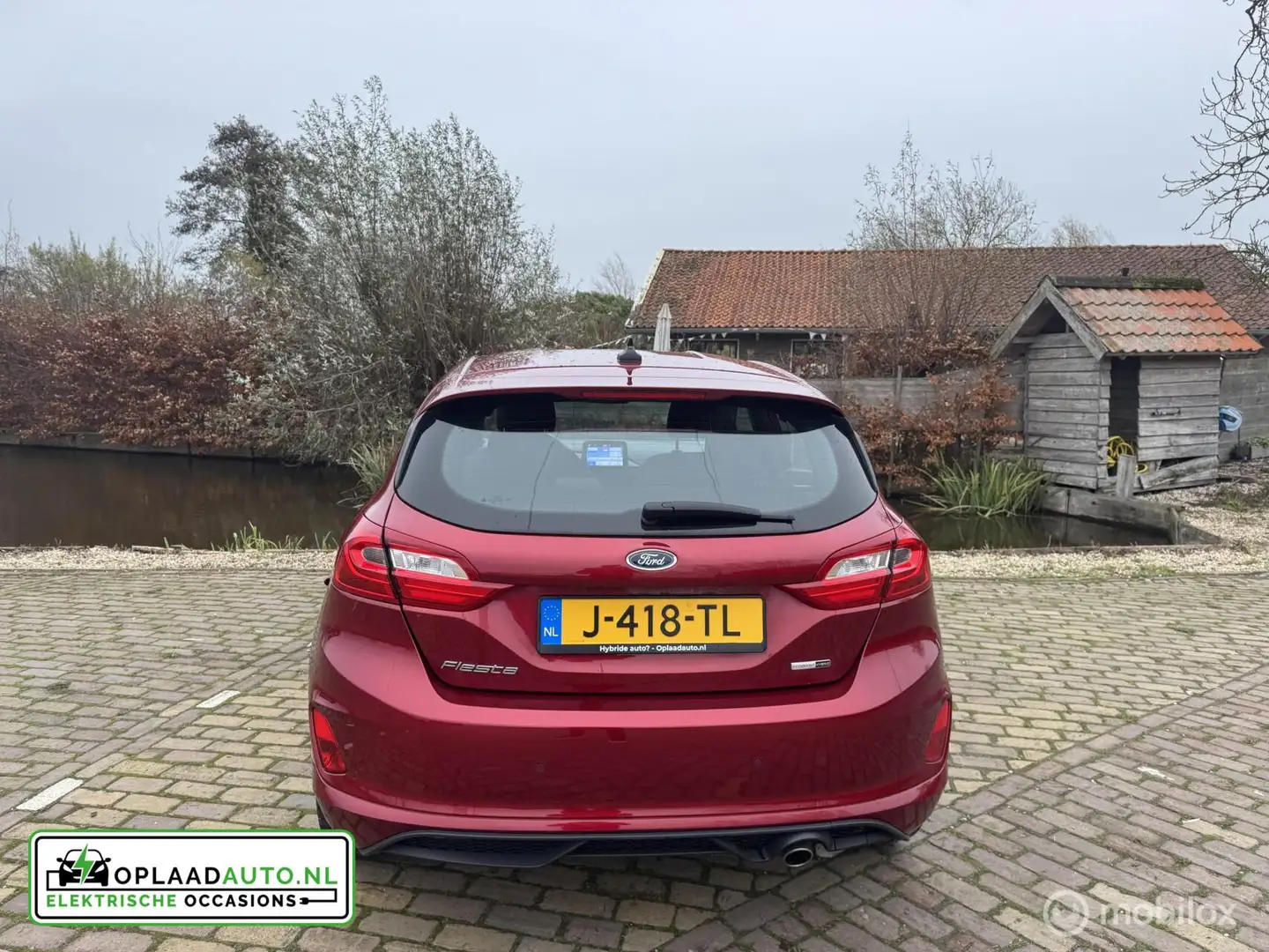Ford Fiesta 1.0 EcoBoost Hybrid ST-Line | 1e eigenaar Rood - 2