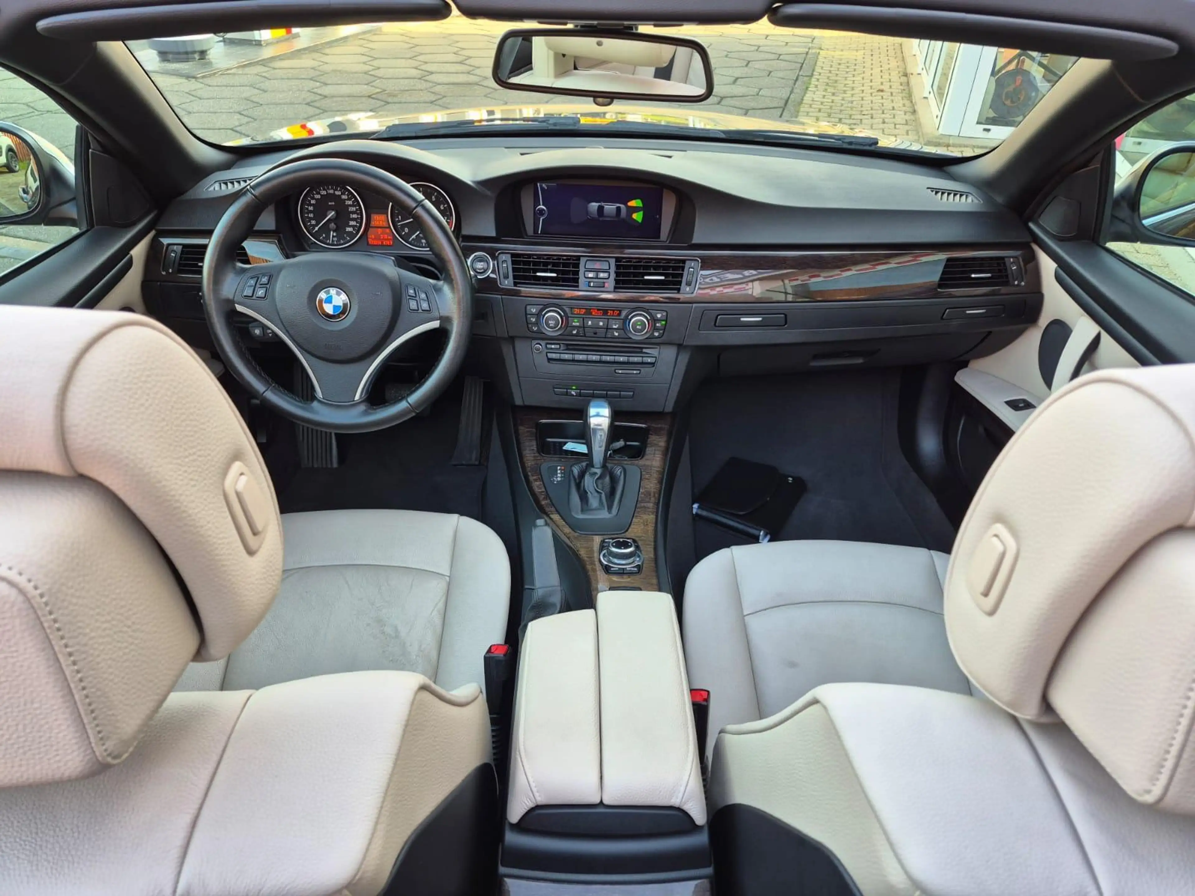 BMW 325 3-serie Cabrio 325i Exclusive — photo 19