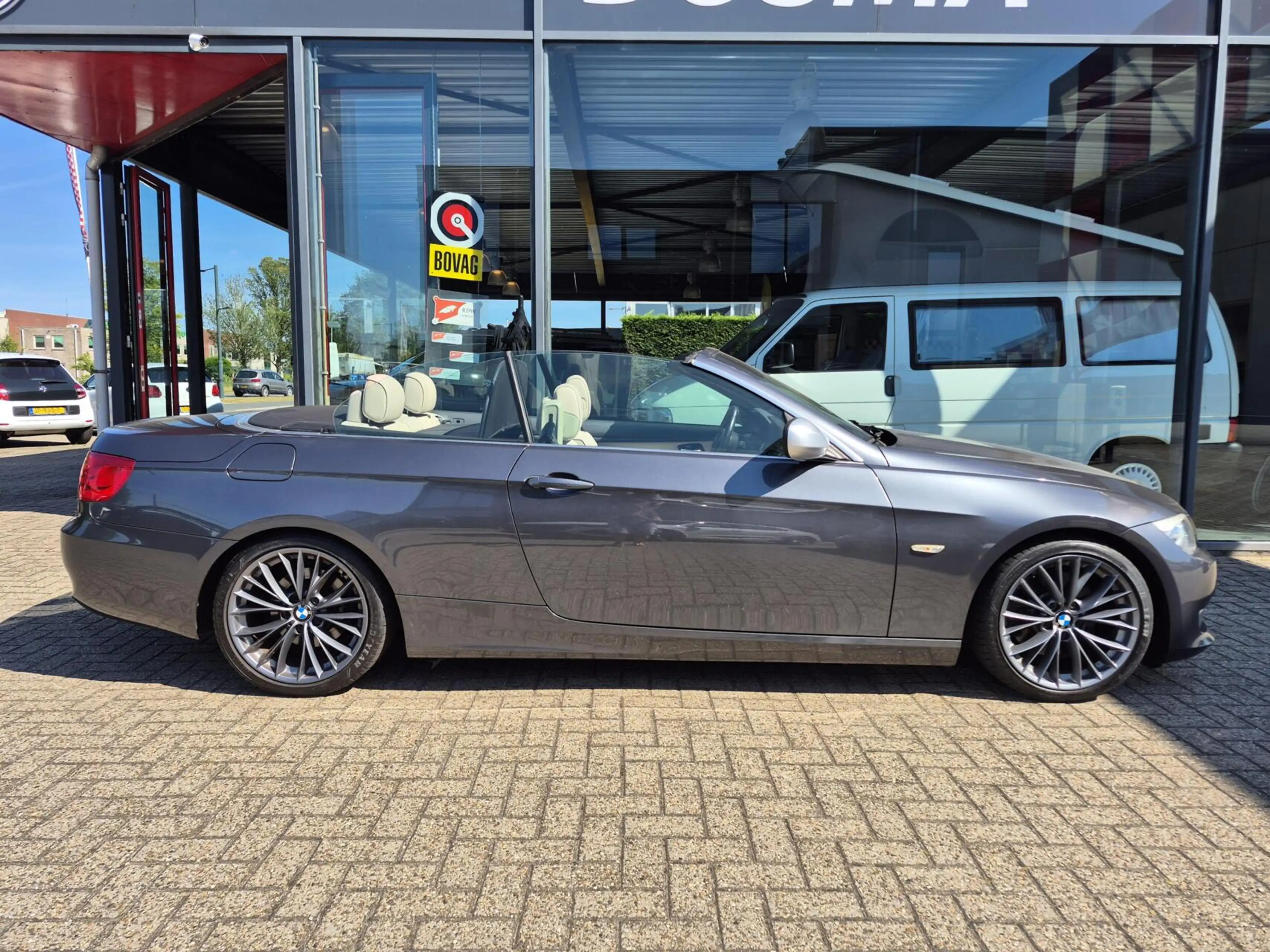 BMW 325 3-serie Cabrio 325i Exclusive — photo 15