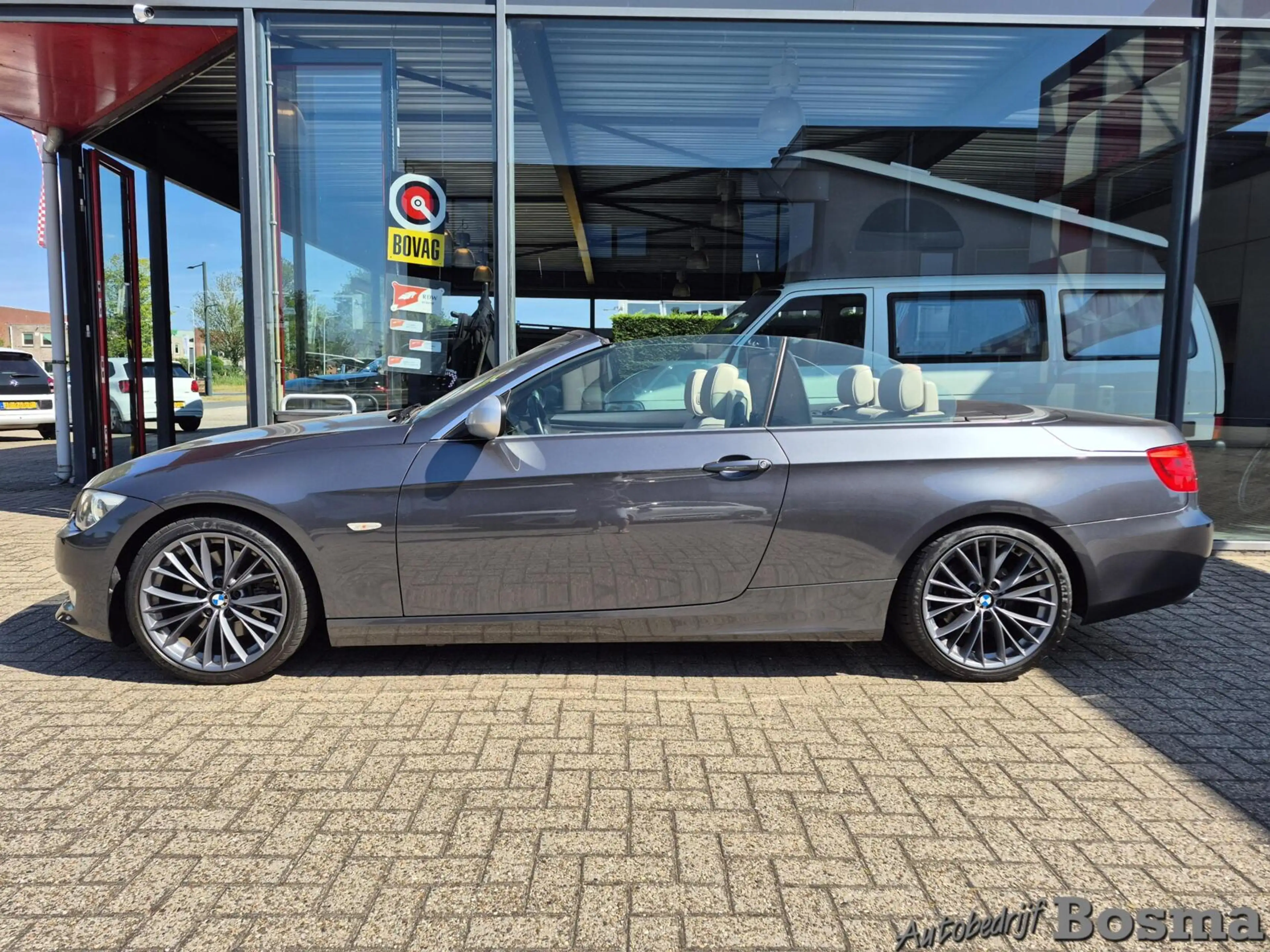 BMW 325 3-serie Cabrio 325i Exclusive — photo 3