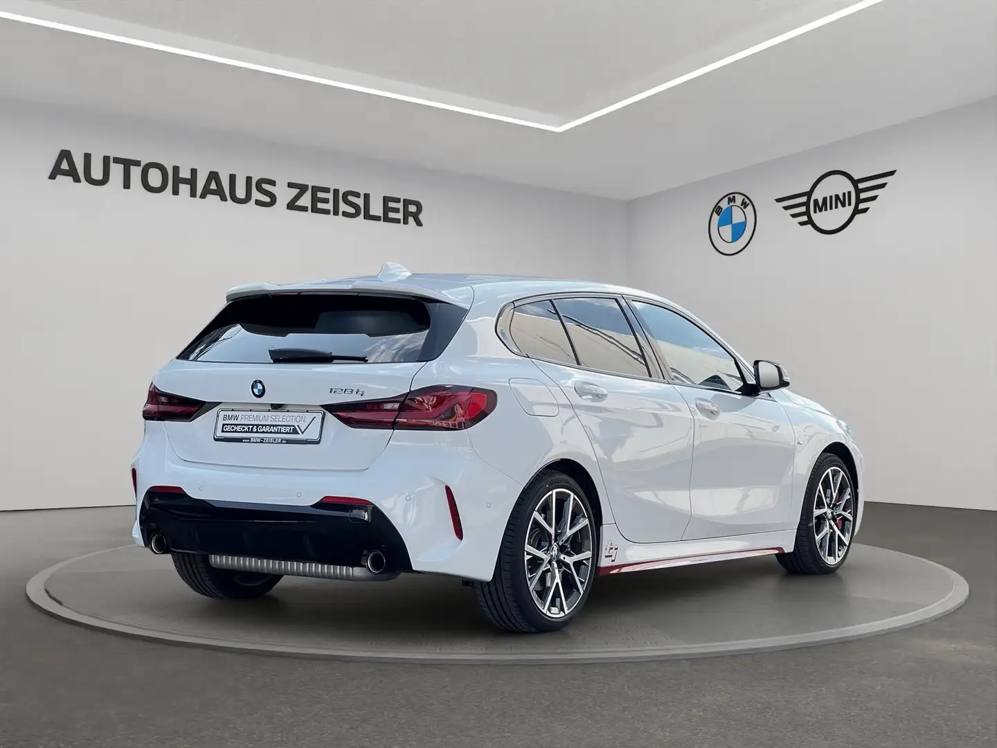 BMW 128 ti *M SPORTPAKET PRO* Head-Up PanoDach Weiß - 2