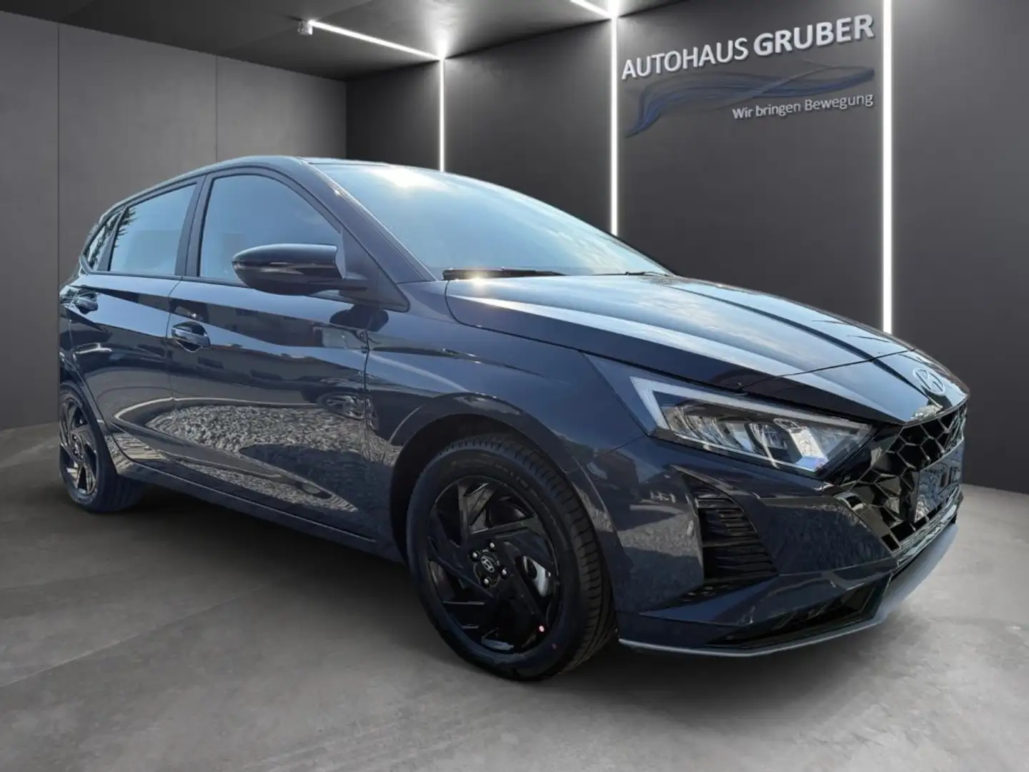 Hyundai i20 GO Plus! 1,0 T-GDI AT BARPREIS HIT! Grau - 2