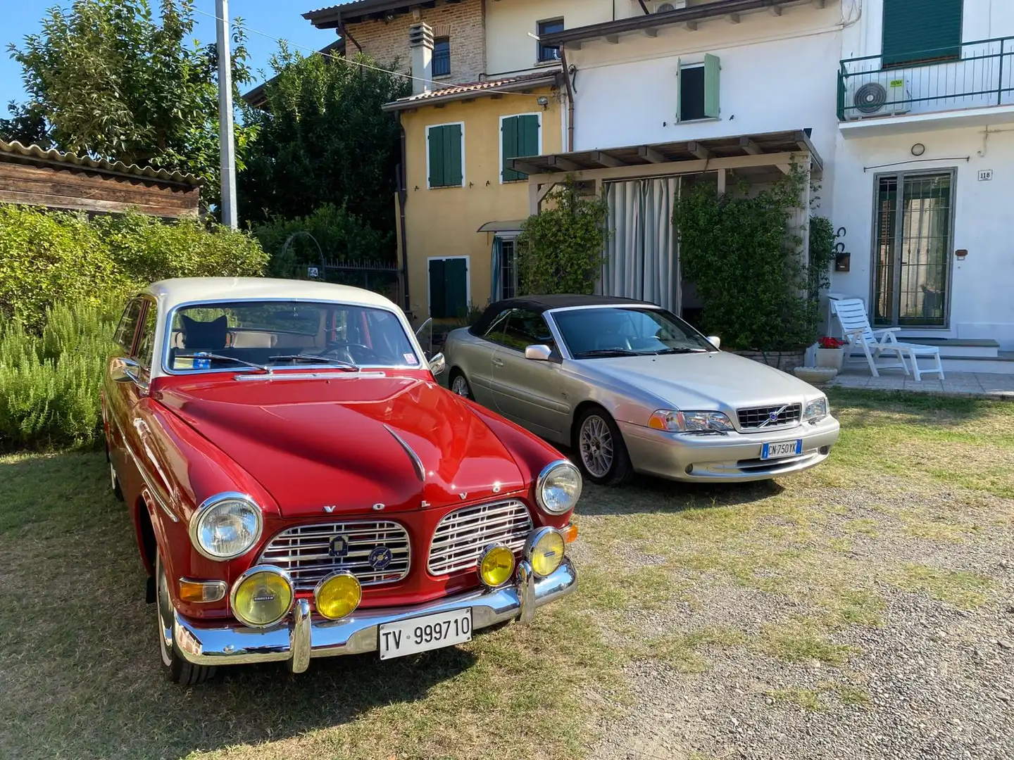 Volvo Amazon b18 Rot - 1