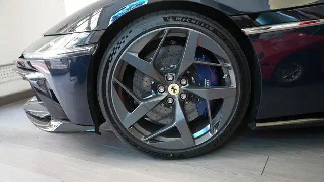 Ferrari 12 Cilindri 12Cilindri 6.5 V12 830ch